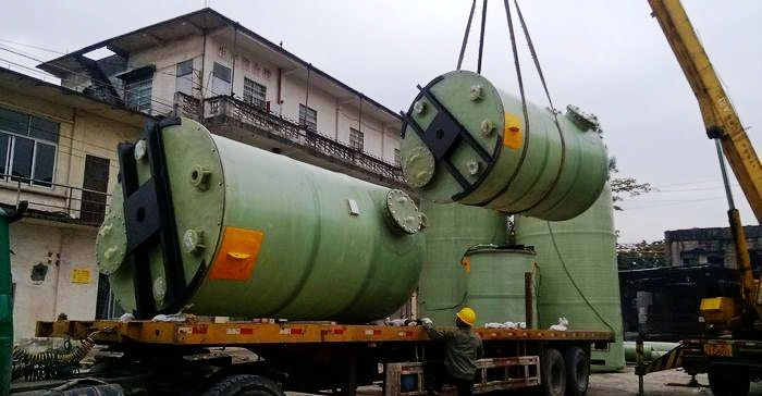 30萬噸磷銨項目9區(qū)大型反應槽、閃蒸室等內(nèi)防腐工程竣工驗收